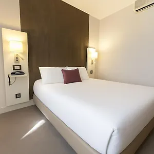 Elisabeth Gare Sncf Hotel